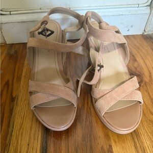 Stylish Tan Sandals